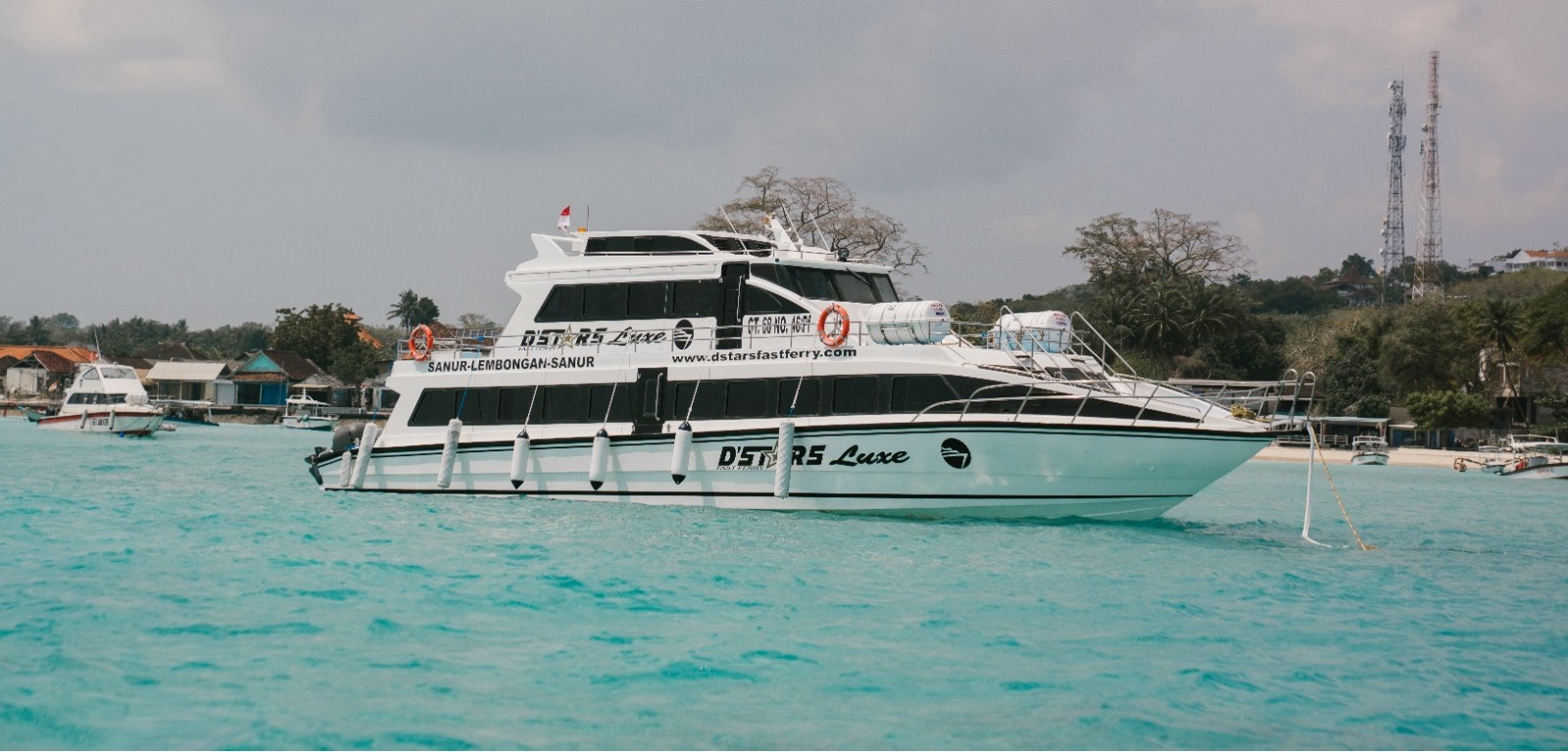 Tour Package One Way Ticket D'Star Fast Ferry in Nusa Lembongan & Penida by SakOcean